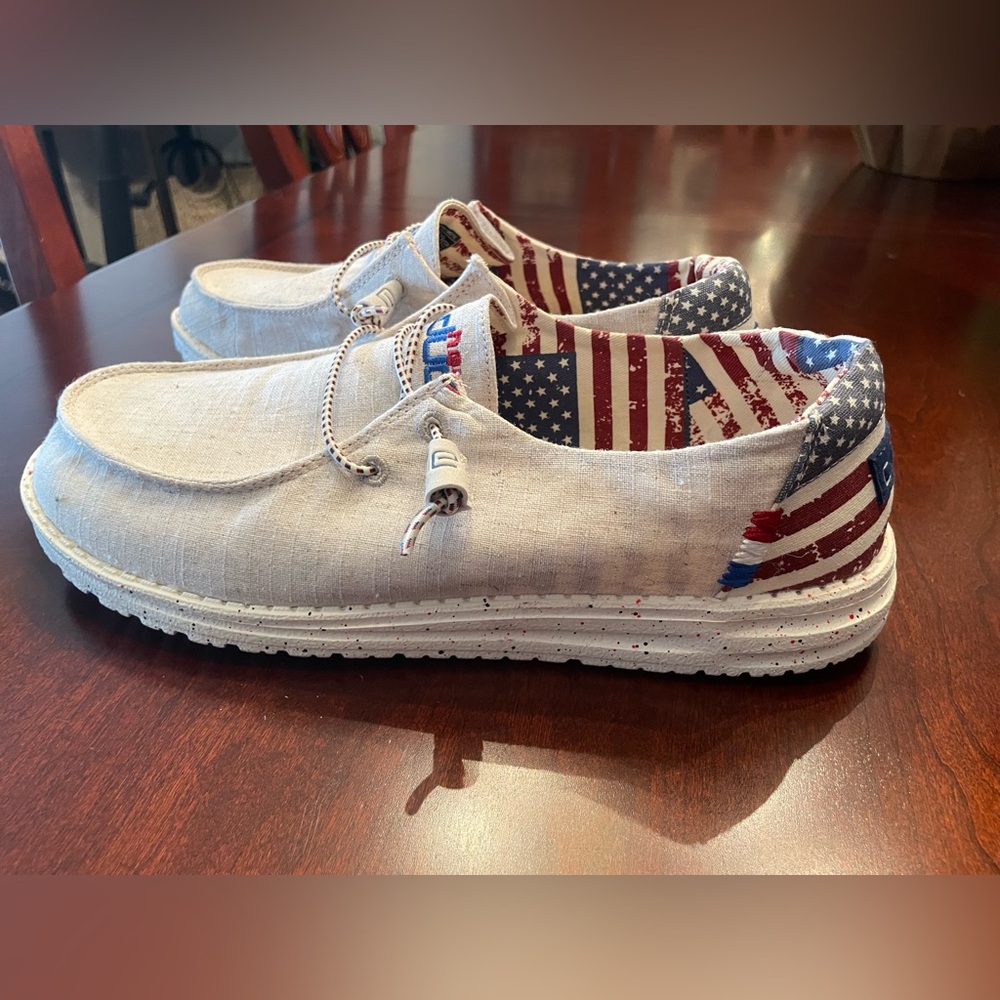 Hey Dude Beige American Flag Loafers Women 12M